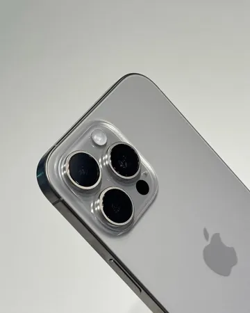 iPhone 16 Pro